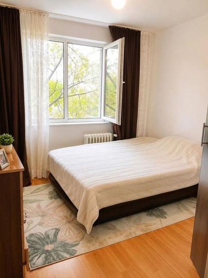 Apartament 3 CAMERE DRISTOR