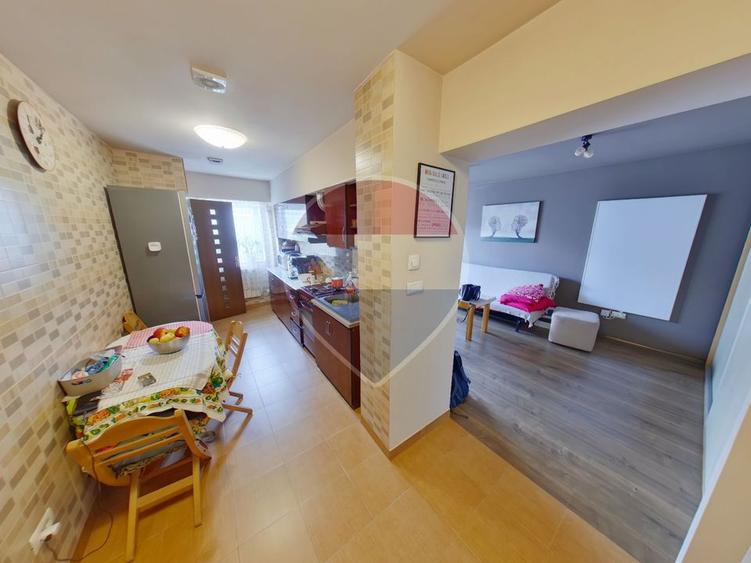 Apartament cu 2 camere de vânzare în zona Ultracentrala