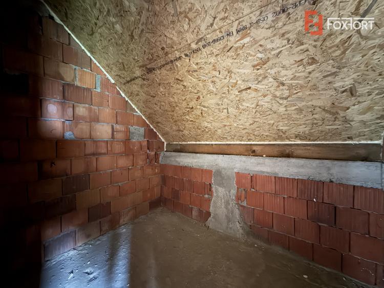 COMISION 0% Casa individuala cu 5 camere, 130 mp, P + M semifinisata