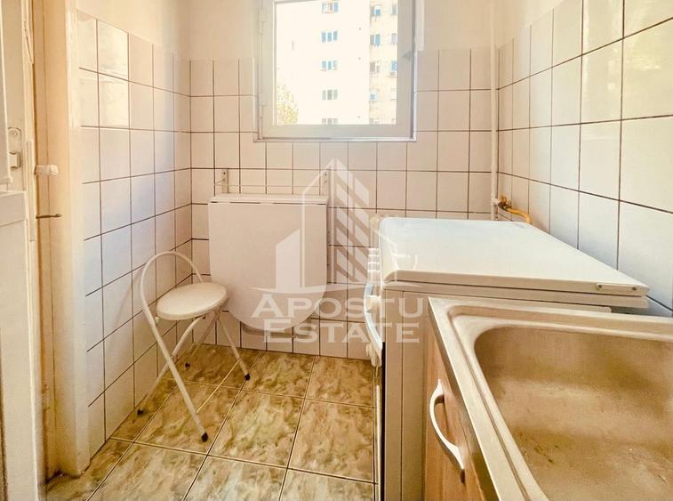 Garsoniera confort 1 - zona Aurel Vlaicu. Lebada