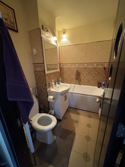 Apartament 2 camere, etaj 6/8, Malu Rosu