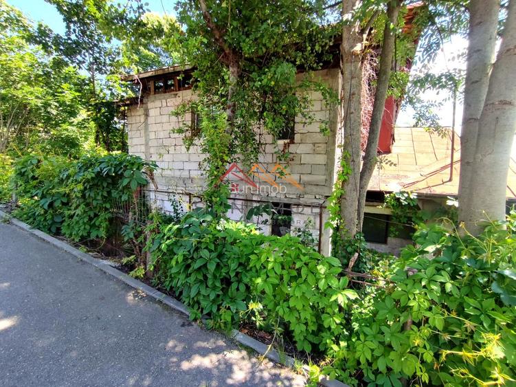 TEREN 986 MP SI CONSTRUCTIE NEFINALIZATA, CAMPINA - ZONA CENTRALA - 3