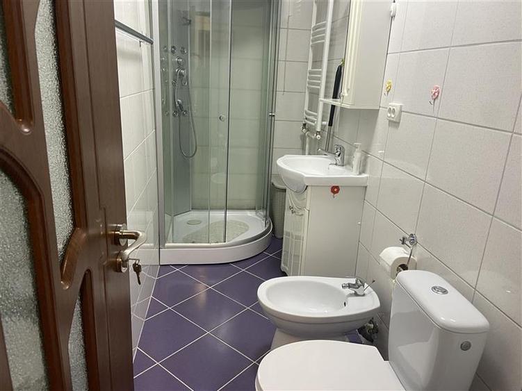 Apartament 2 camere Focsani , parter , zona Sud - B-dul Bucuresti , 56 mp, decom