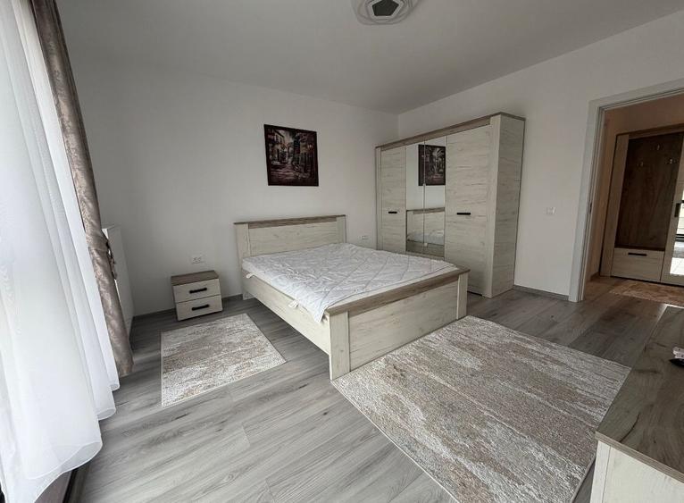 Garsoniera De Inchiriat + Parcare