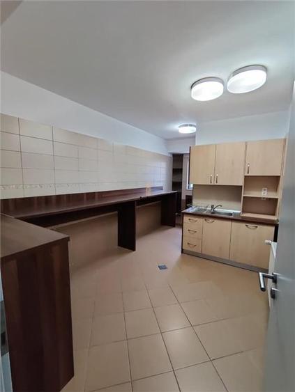 Spatii Birouri - 200 mp - Zona Sub Arini