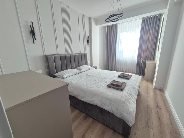 Apartament 3 camere Burdujeni de vânzare