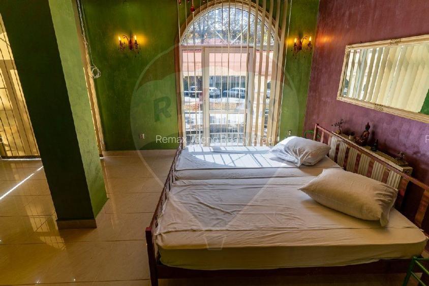 Hotel / Pensiune de închiriat sau vanzare în zona Central,Hunedoara - 17