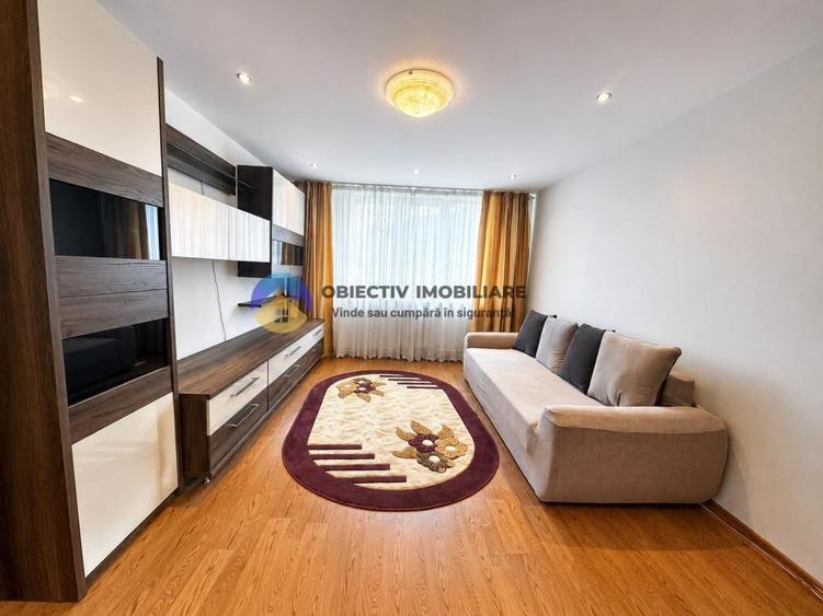Apartament 2 camere CU PRIVELISTE - CENTRU