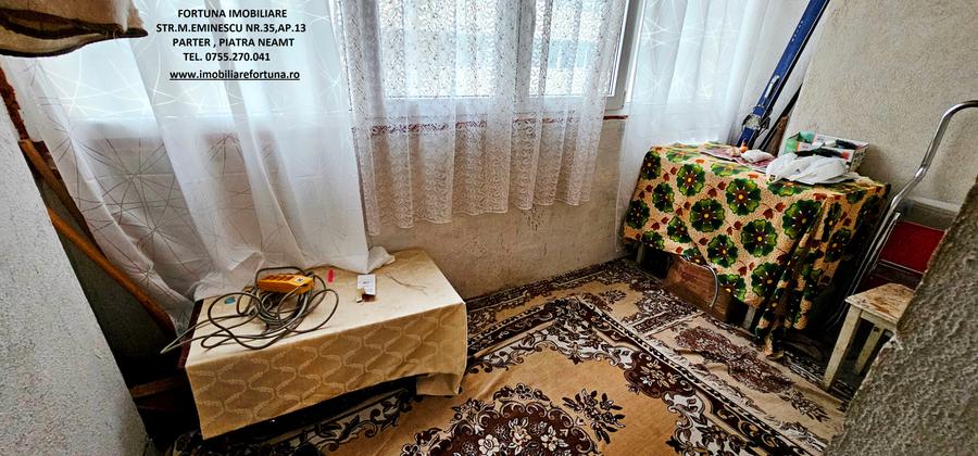 Apartament 3 camere, etaj 1, zona Centrala, ideal pentru locuit sau firma