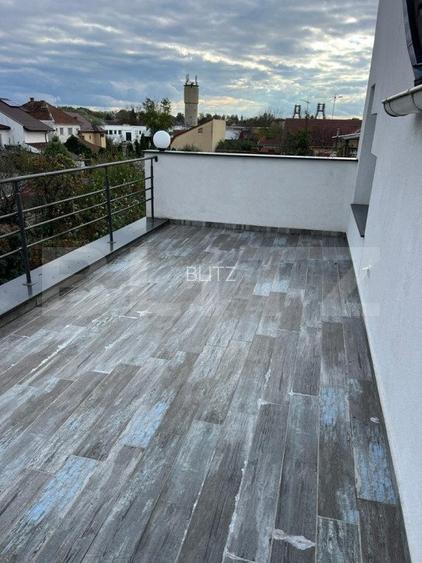 Casă în Zona Strada Botizului - 10