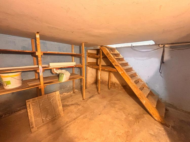 Apartament 3 camere, 70 mp + beci 10 mp, renovat complet, Andrei Mureșanu
