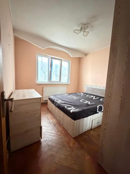 Vanzare apartament 2 camere in Galati, Micro 21, etaj 1, liber