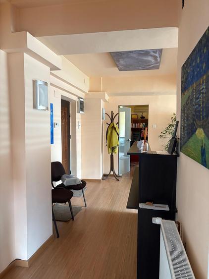 Apartament 4 camere , Centrul Civic, B-dul Mihail Kogalniceanu