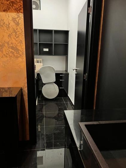 SPATIU COMERCIAL CENTRAL ZONA DACIA la 3.400 euro