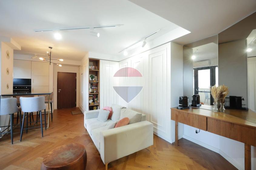 Apartament cu 2 camere de vânzare în zona Ultracentral