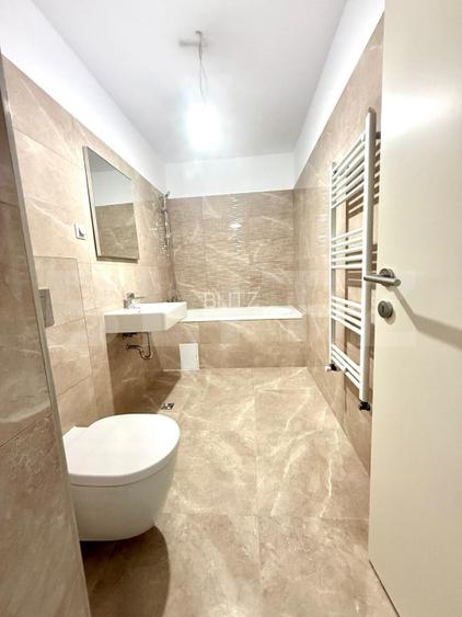 Apartament cu 2 camere decomandat, etaj 10/10 - Tractorul - 14