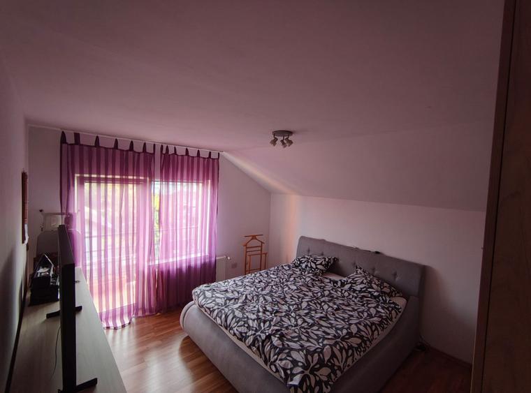 Giroc - Casa individuala cu garaj de 80 mp