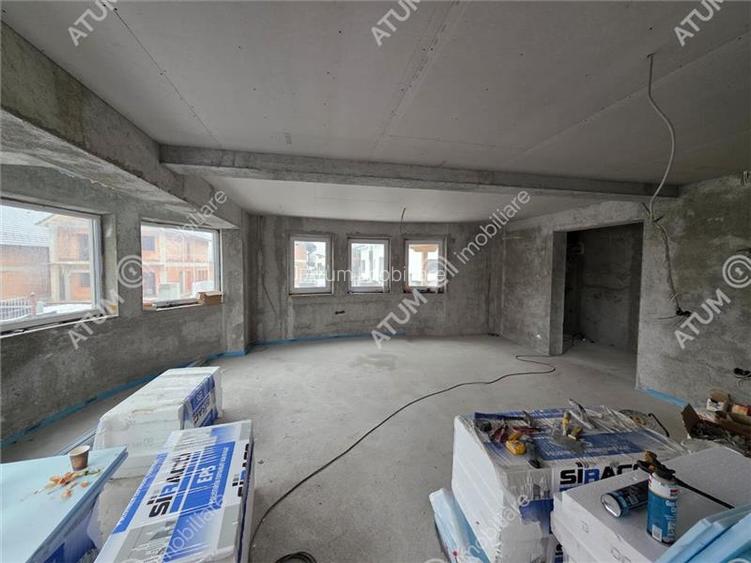 Casa cu 5 camere decomandate pe teren de 390 mp in Cisnadie Sibiu - 3