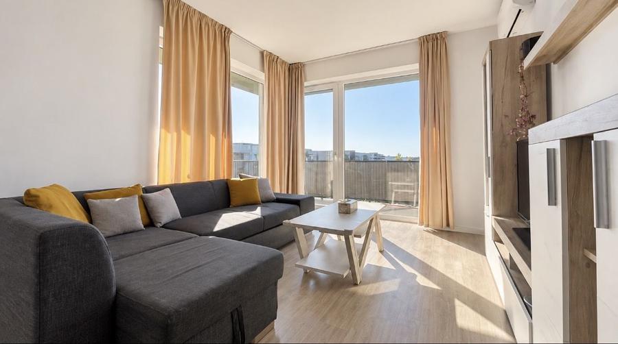 Apartament 3 camere, Prima Universitatii