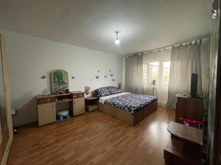 Apartament de vanzare, cu 2 camere, 49 mp, decomandat, Baia Mare