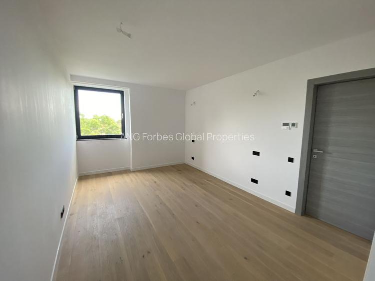 Apartament elegant cu vedere spre Parcul Verdi - Un refugiu urban cu stil - 10