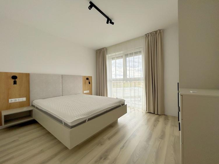 3 camere, mobilat si utilat, cu parcare, in complexul Denya