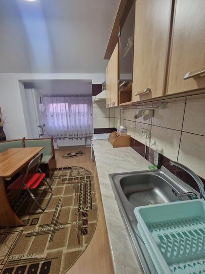 Navodari (Sud)- 2 camere decomandate 54mp, mobilat-utilat, 55.000euro
