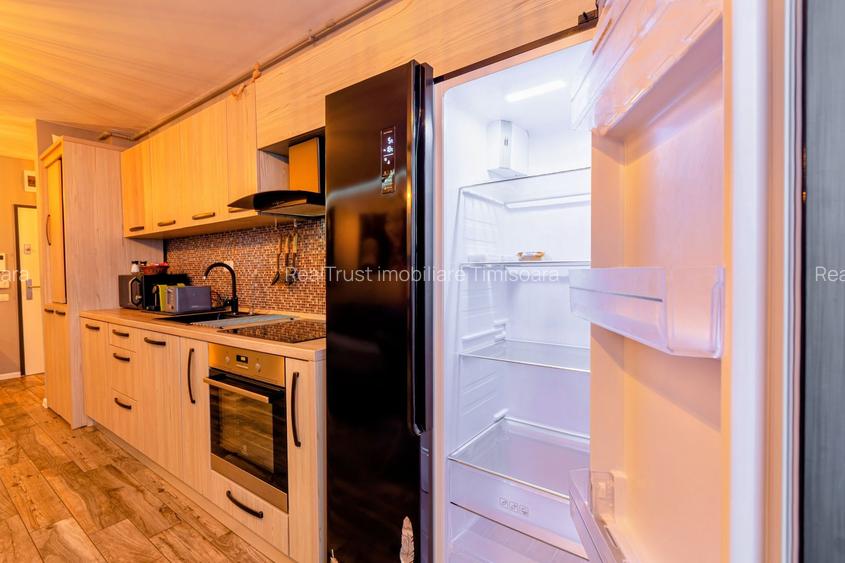 OCAZIE: Apartament cu 2 camere, LUX, la cheie! - 13