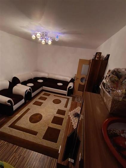 4 camere confort 1 Decoamandat, etaj superior, Mobilat, 80 mp - Viziru 3