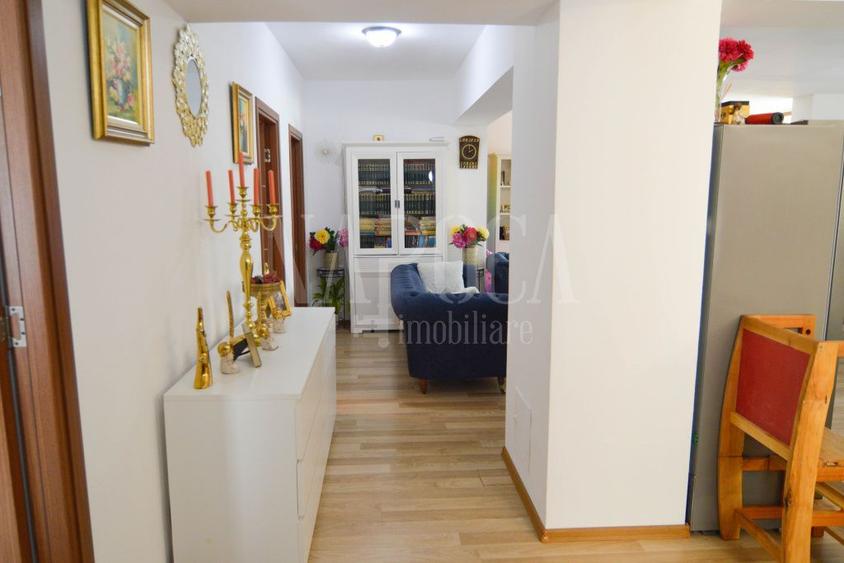 Apartament 4 camere de vanzare in Floresti