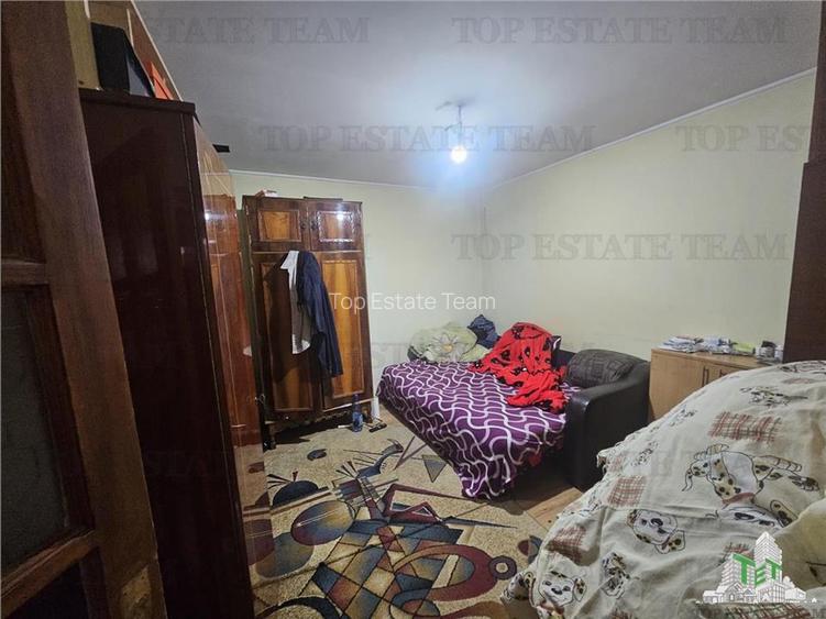 Casa individuala 3 camere, curte libera 225 mp, zona Piata Resita - 15