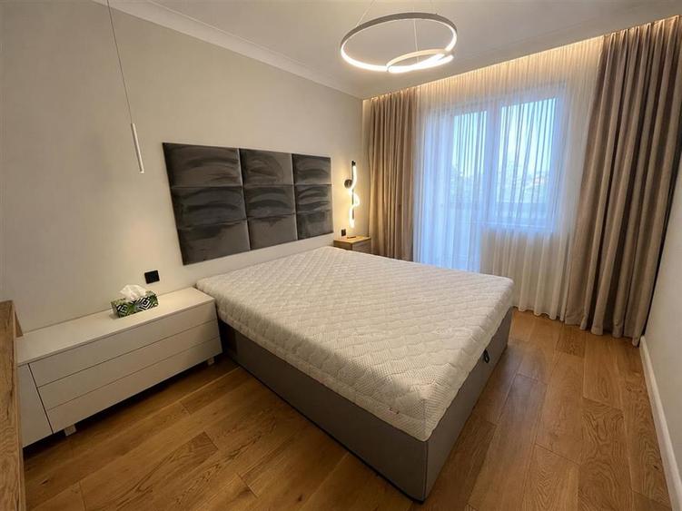 Apartament modern 3 camere si balcon zona Rahova