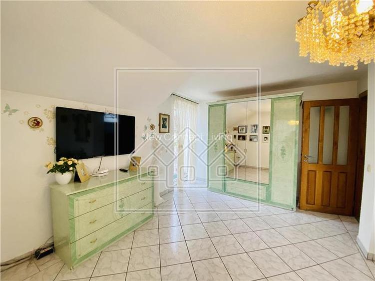Vila individuala in Avrig - confort lux - 7 camere, 4 bai, 2 balcoane - 26