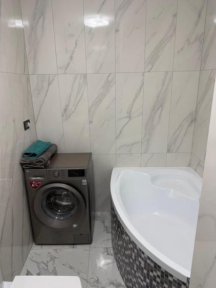 Apartament 4 Camere in Titan cu Loc de Parcare