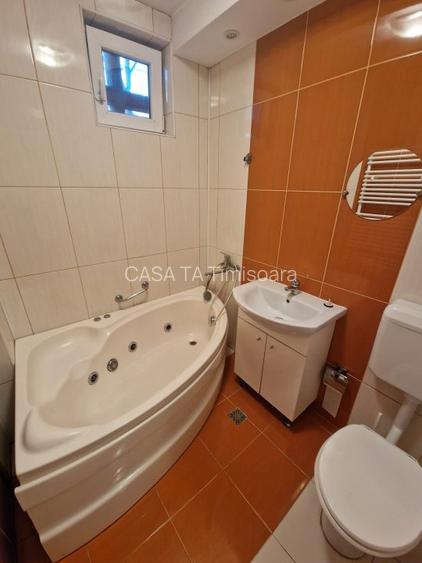 Central, lângă Prefectură pe mal la Bega, cu centrala proprie - 5
