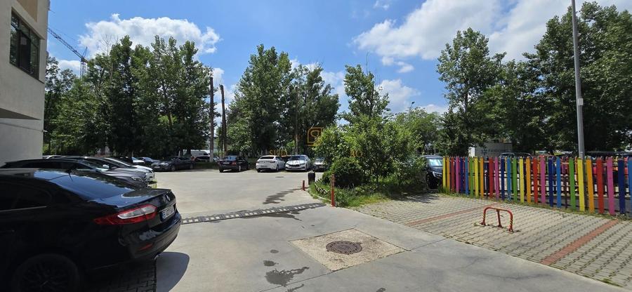 Apartament 3 camere de vanzare, Brown Residence Metalurgiei, Sector 4