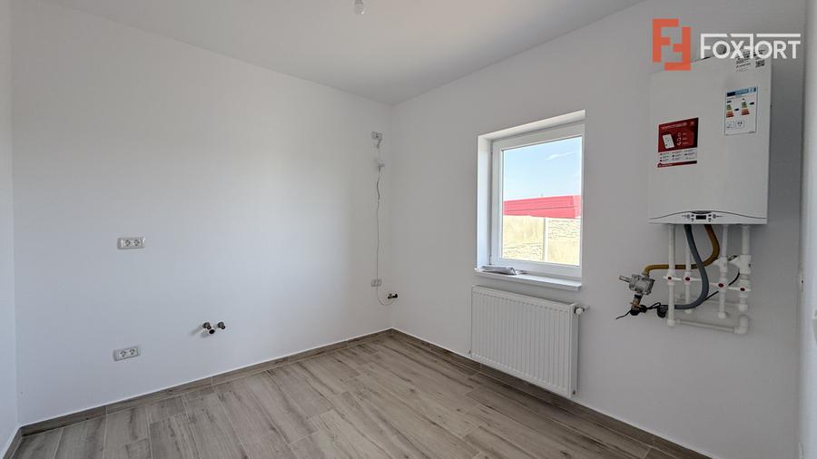 Comision 0% Duplex de vanzare, 4 camere, teren 466 mp - Mosnita Noua