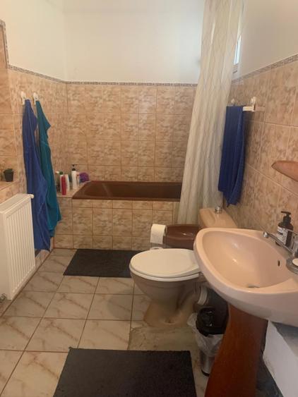 Casă de inchiriat, zona foarte buna