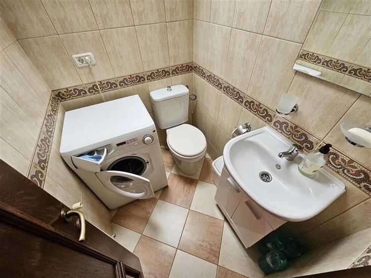Apartament cu doua camere in zona linistita ultracentrala