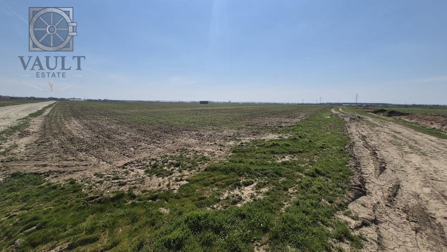 TEREN Intravilan Intre 2 complexe - Utilitati - 9500 MP Berceni/Vidra