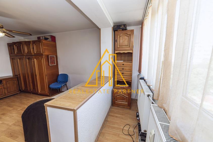 Apartament 3 camere semidecomandat – Berceni, Sector 4, aproape de Sun Plaza