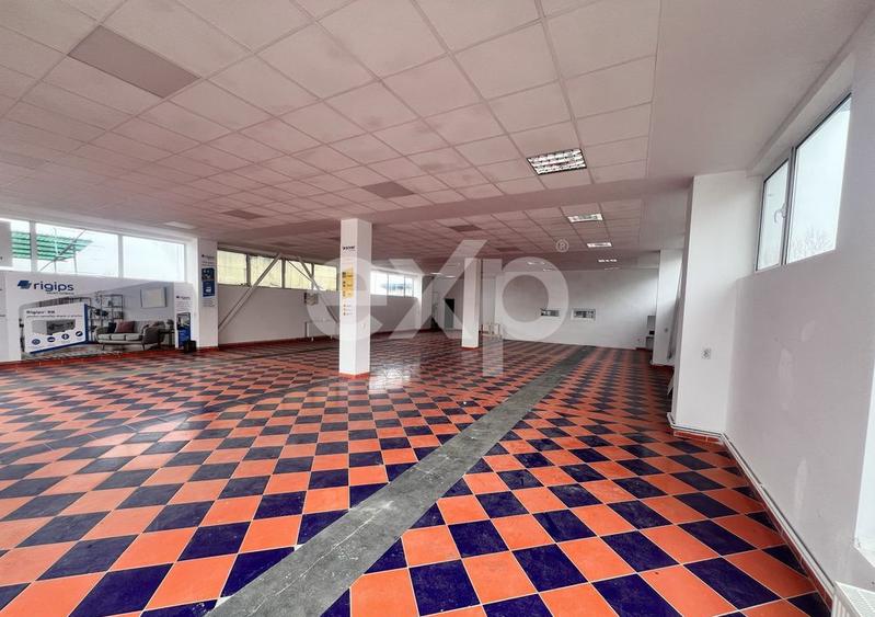 De inchiriat spatiu comercial, hale depozitare, birouri