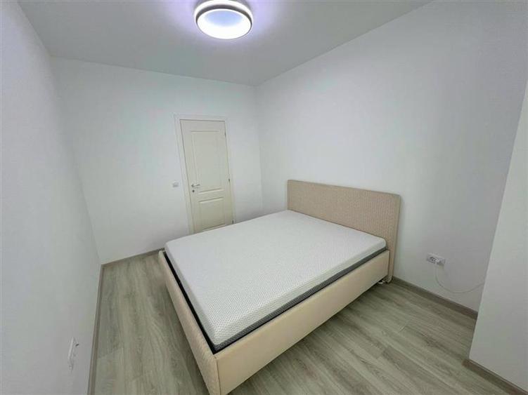 Apartament INTABULAT in Tatarasi: 4 camere, 93 mp, parcare inclusa