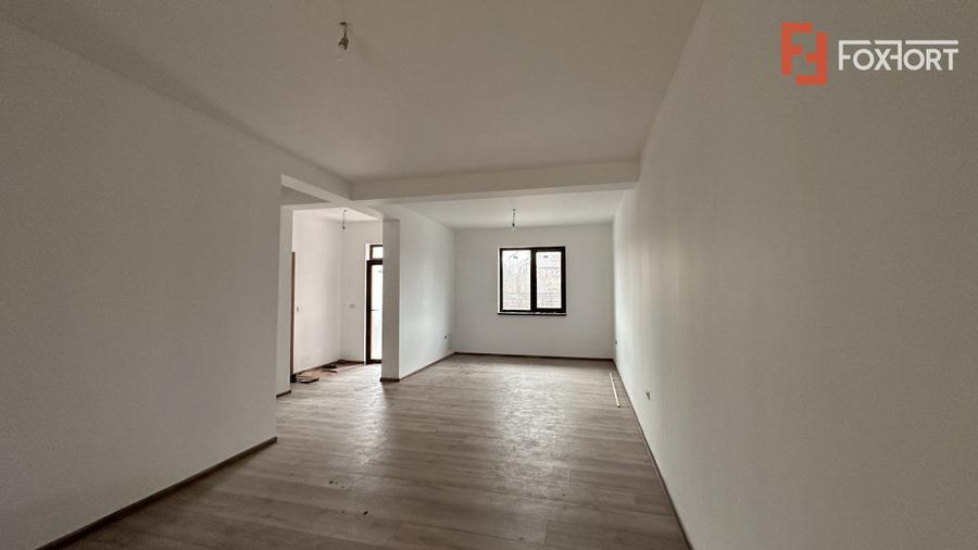 Duplex 4 camere de vanzare, 116 mp, in Chisoda