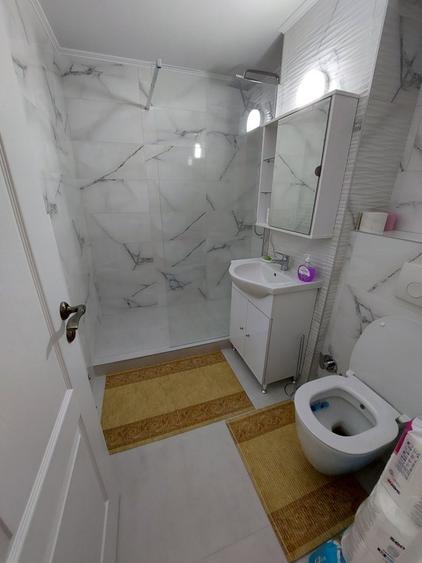 Ofer de inchiriat 2 camere