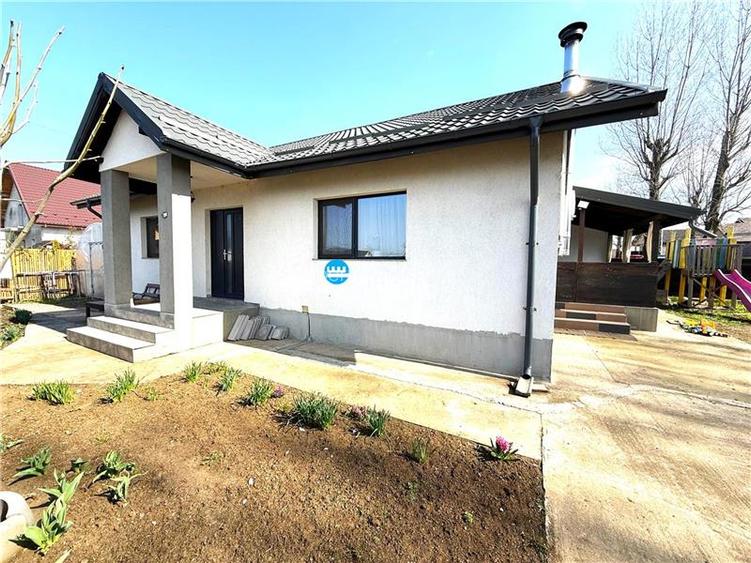 Casa P+M, 560 teren, 80 mp, Garaj 40 mp,  Vorovesti Miroslava - 12