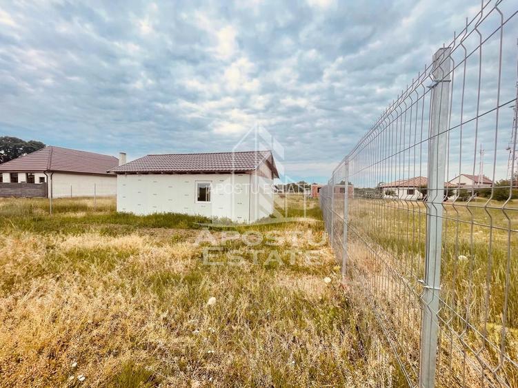 Teren Intravilan cu Constructie Zimandu Nou - 24