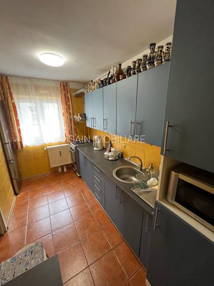 Apartament 3 camere de vânzare Tineretului, boiler, et 9/10 - 3