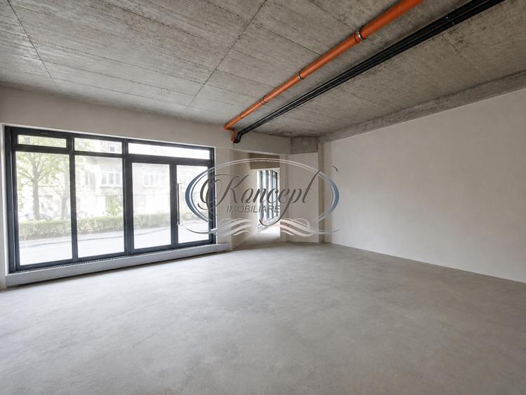 Spatiu nou pentru clinica sau showroom