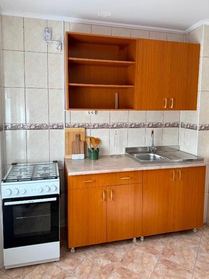 Apartament 2 camere de inchriat, decomandat, modern, situat in Colentina